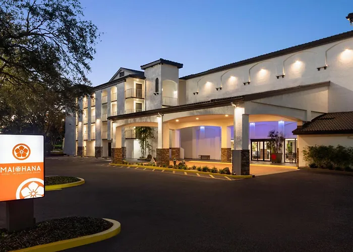 Hotels with pool Mai Hana And Suites I Drive-Theme Parks
