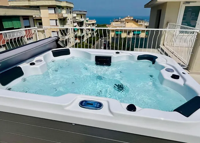 Hotel Jacuzzi: Palazzo Mauro Sorrento Luxury Rooms