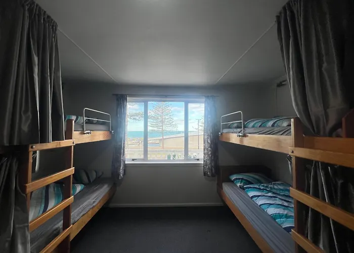 The Hostels Bluewater Lodge