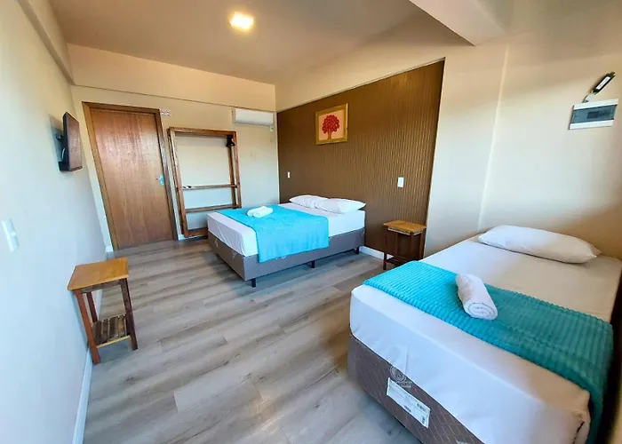 Hotel: Do Parque Pousada Comfort