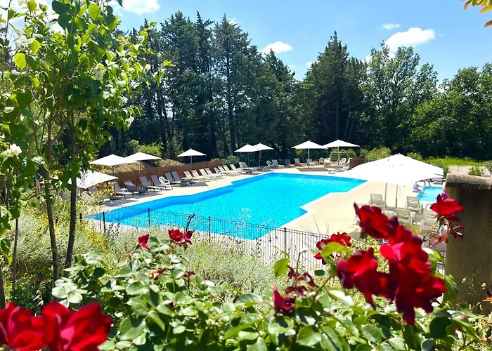 Le Hameau Des Oliviers