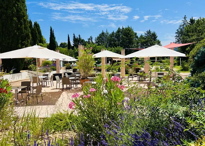Le Hameau Des Oliviers