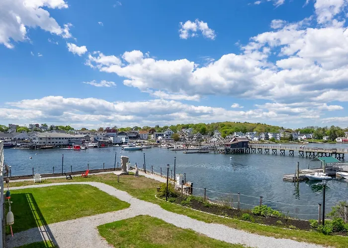 Golf hotels Boothbay Harbor Inn