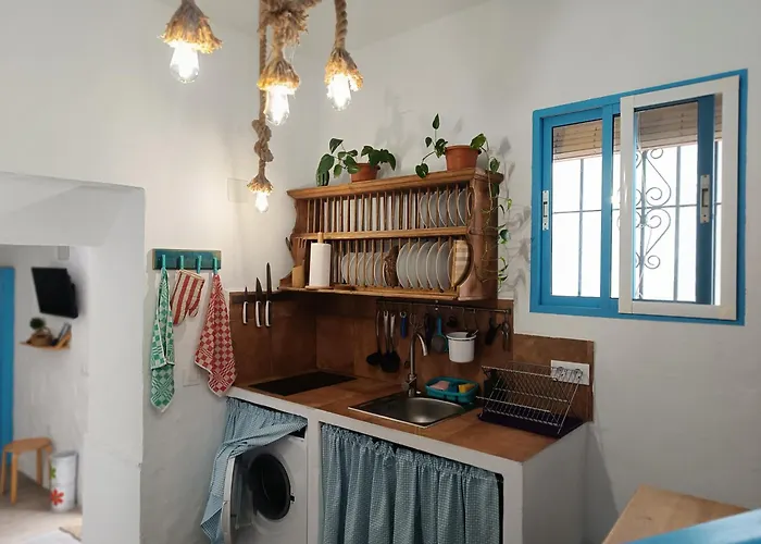 Hotel cerca del colegio: El Escondite de Vejer