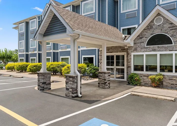 Motel: Microtel Inn And Suites - Salisbury