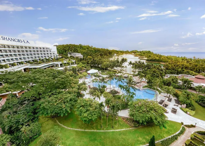 Family resorts Shangri-La Rasa Sentosa, Singapore