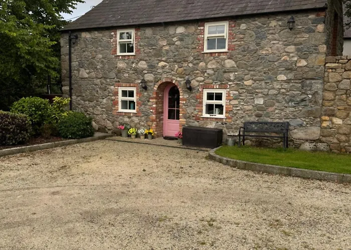 Loughanmore Court Cottage