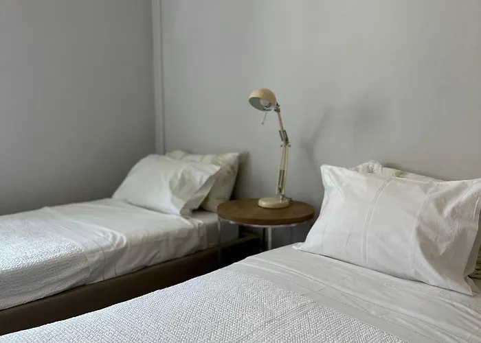 Menina Da Ria Guest House