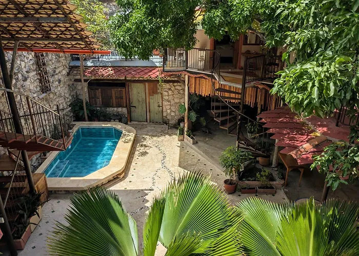 Casa Del Tunel Lodge In Getsemani