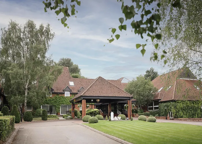 Luxury hotel only: Donnington & Company