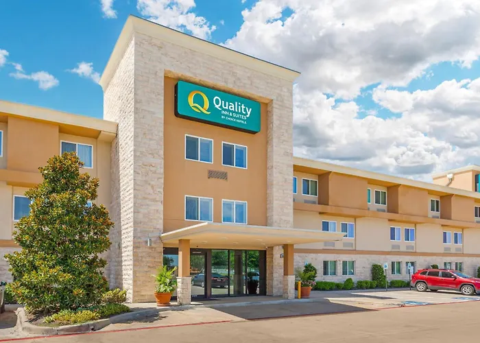 Quality Inn & Suites Plano East - Richardson