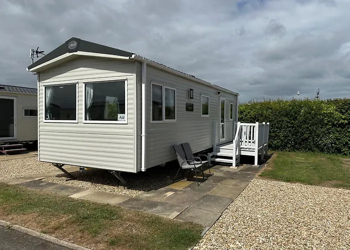 Pet Friendly hotel: Dainville Caravan Park