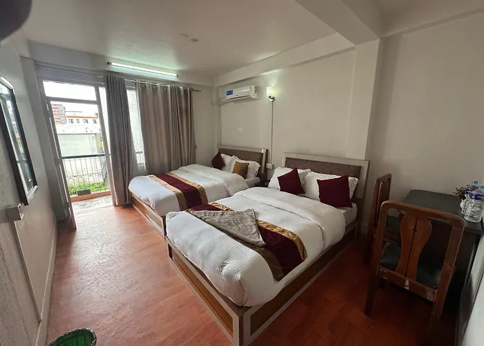 Guests house Om Tara Guest House Pvt Ltd