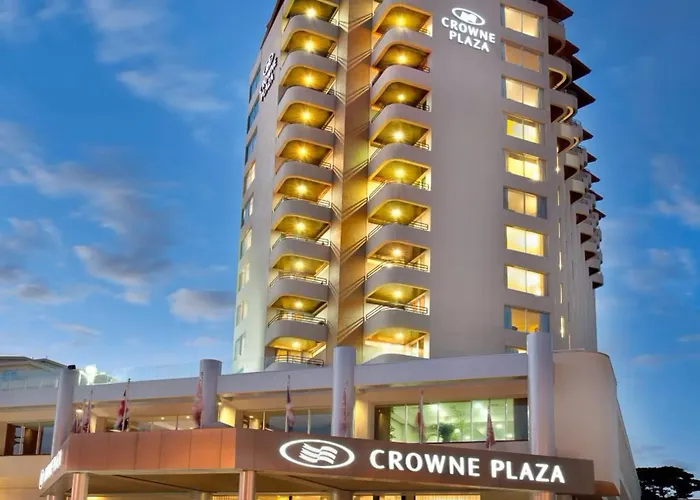 Pet Friendly hotel: Crowne Plaza Santo Domingo By Ihg