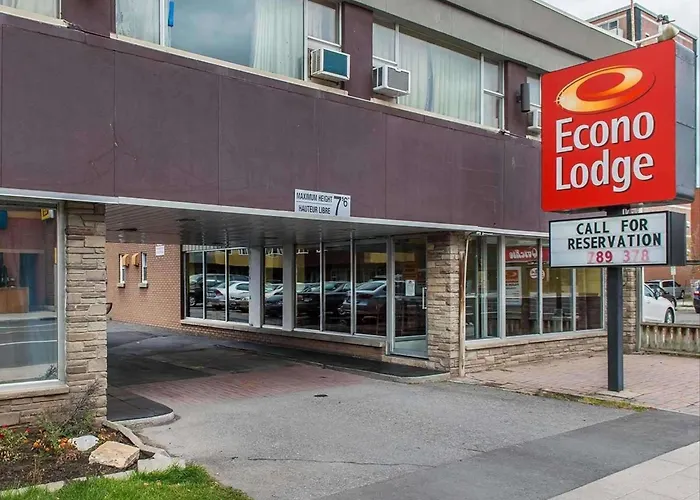 Villa: Econo Lodge Downtown