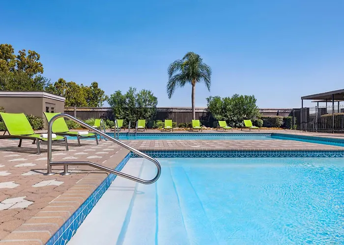 Doubletree By Hilton New Orleans Airport