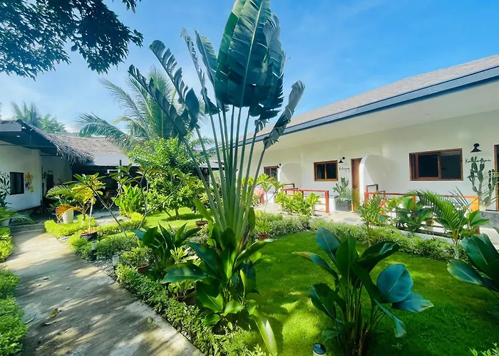 Maayong (Adults Only)