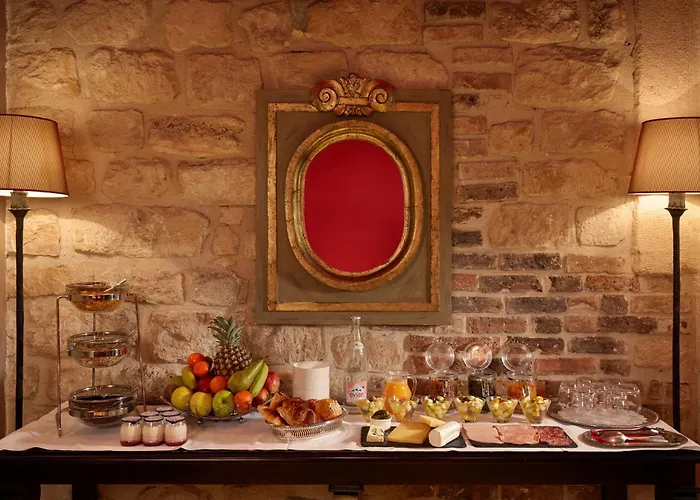 Relais Saint Jacques Paris