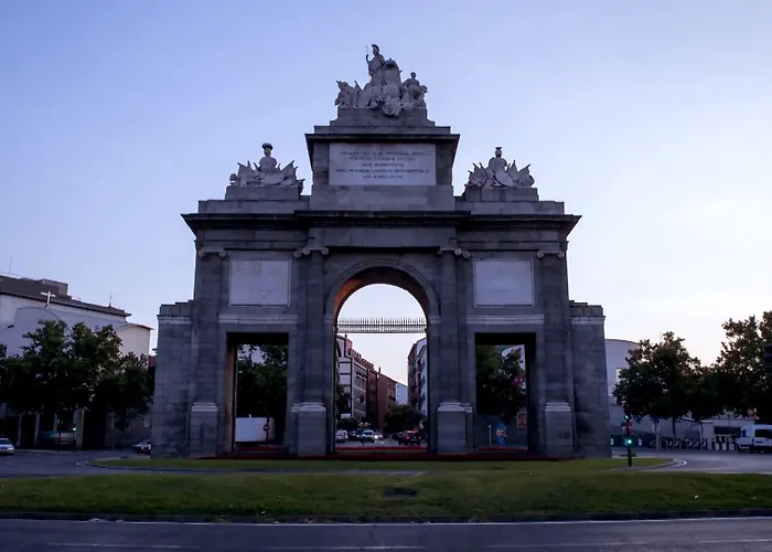 Puerta De Toledo