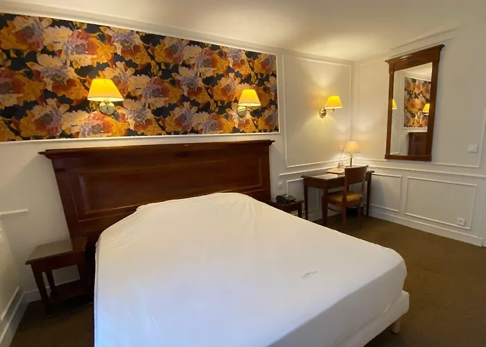 Hotel vicino al College: Hotel Touring Opera