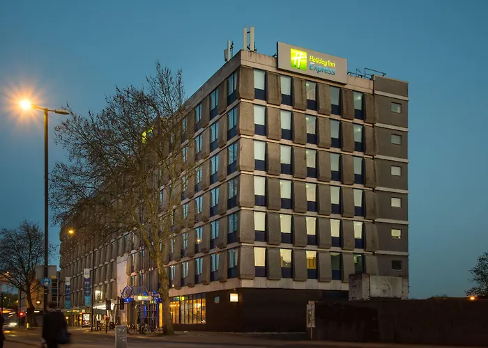 Holiday Inn Express City Centre By Ihg