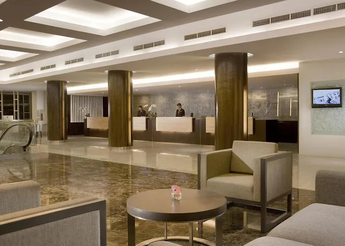  Santika Premiere Slipi Jakarta