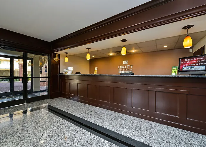 Quality Inn & Suites Waco North