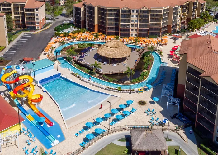 Hotels with tennis Westgate Lakes And Spa