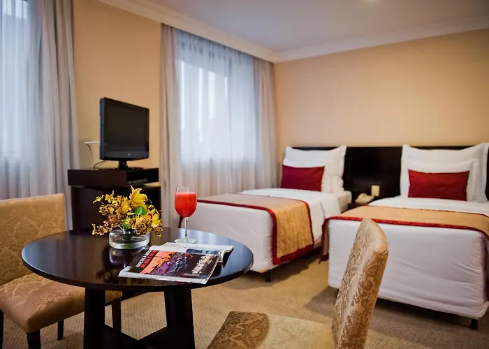 Hotel com piscina: Blue Tree Premium Faria Lima