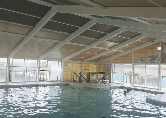 Hotels Close to Airport Ocean Plaza
