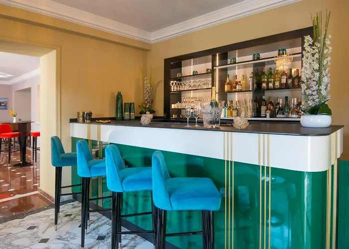 Hotel Carlton
