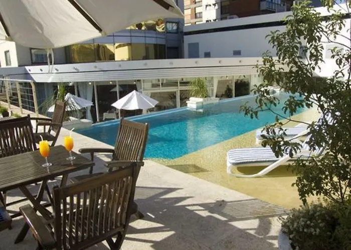 Hotel com jacuzzi: Abasto Hotel