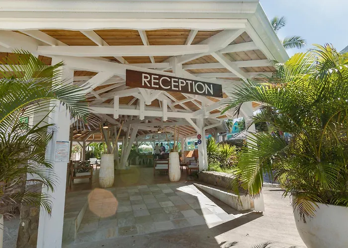 Hotels with a view La Playa Orient Bay