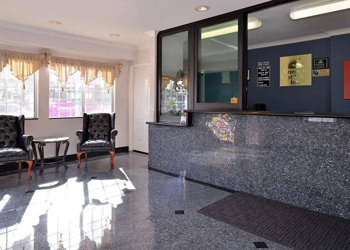 Kid friendly hotel Americas Best Value Inn Hollywood