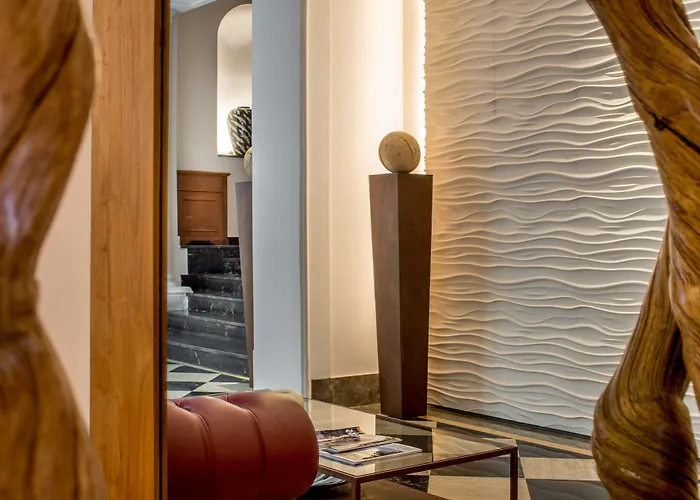 Hotel Federico II Central Palace