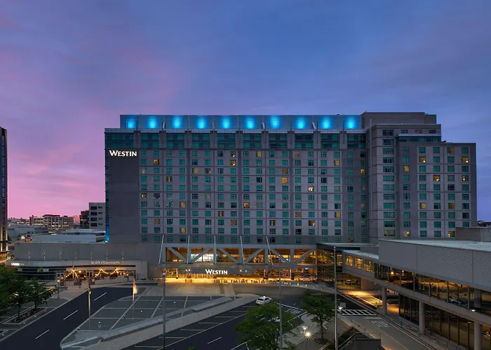 Hotel with view: The Westin Boston Seaport District