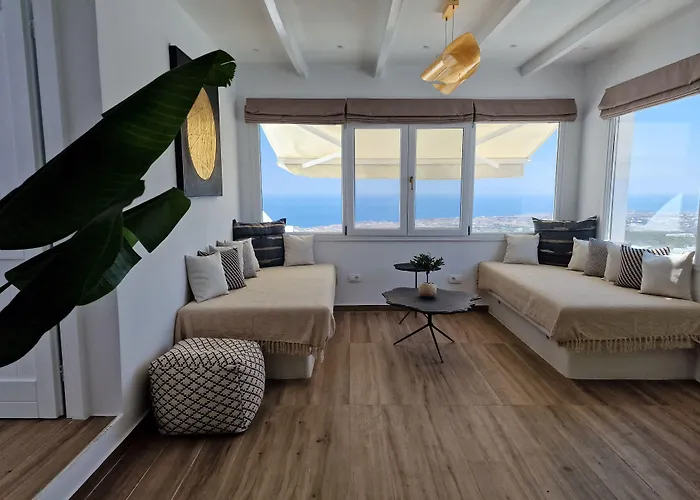 Amerisa Suites & Villa