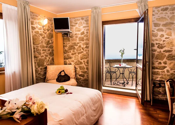 Hotel Cesare