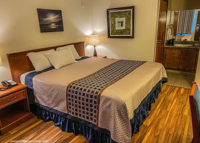 Motel: Vantage Point Inn - Woodland Hills