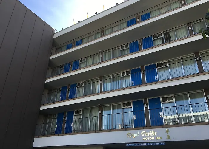 Hotel: Royal Pacific Motor Inn