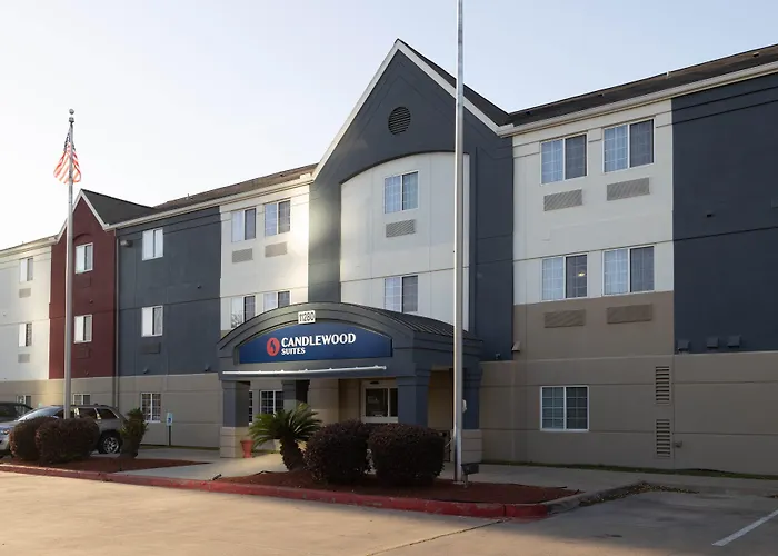 Waterpark hotels Candlewood Suites Houston Westchase - Westheimer By Ihg