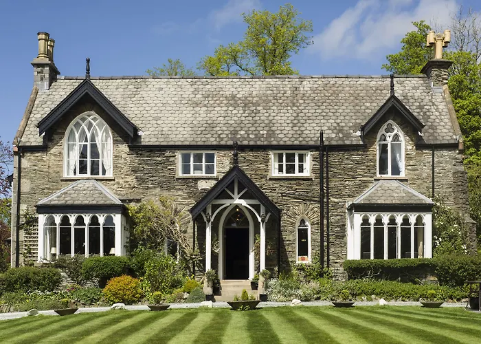 Private villas Cedar Manor