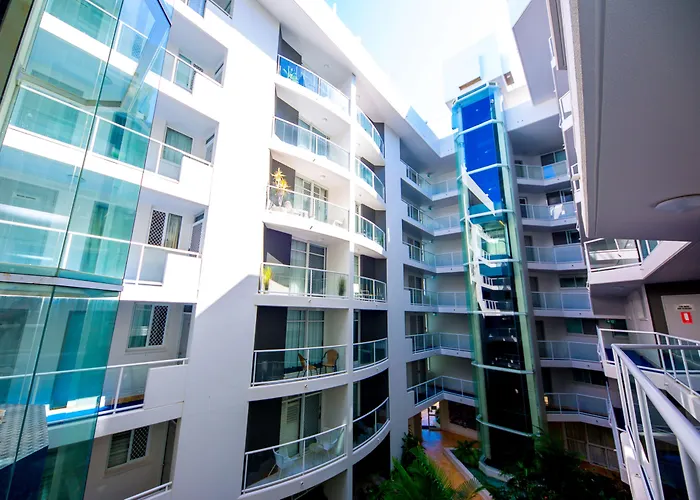 Hotel: The Atrium Resort