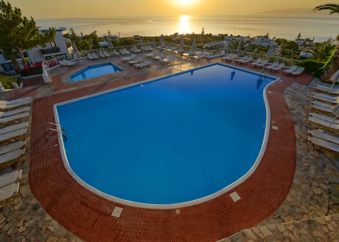 Resort: Hersonissos Village Hotel & Bungalows