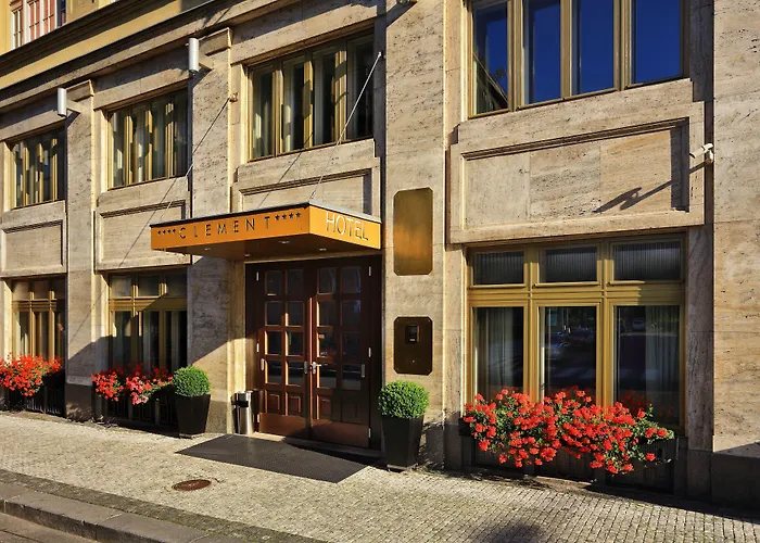 Hotel Clement