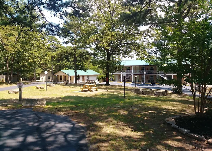Traveler'S Inn