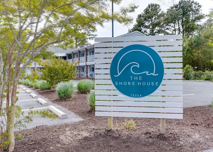 Motels Shorehouse