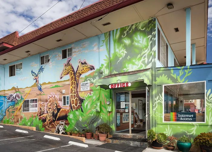 Motels Aqua Breeze Inn