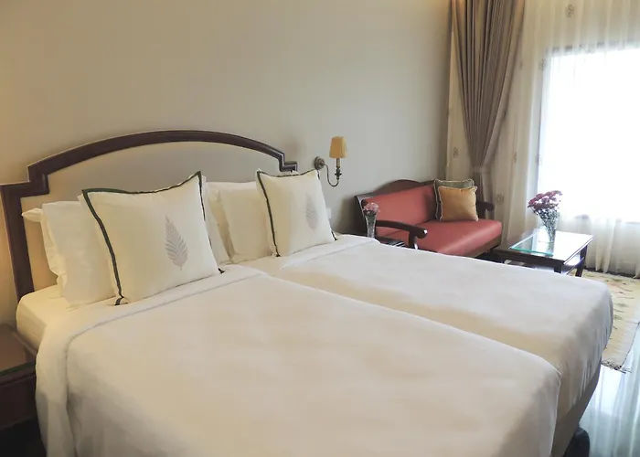 5 star hotels Ummed Ahmedabad Airport