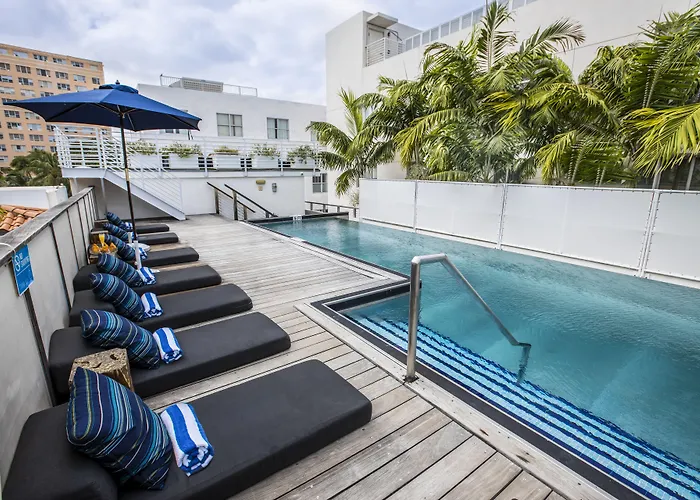 Hotel cerca del colegio: Posh South Beach